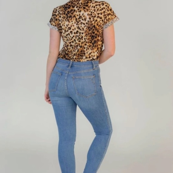 Jeans - Picture 3 of 3